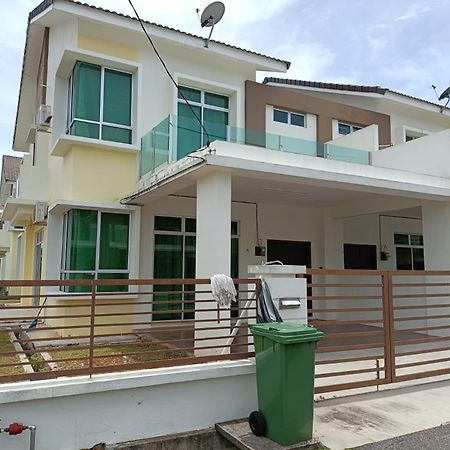 Inapan Masdar - Mumtaz Villa Changlun Exteriör bild
